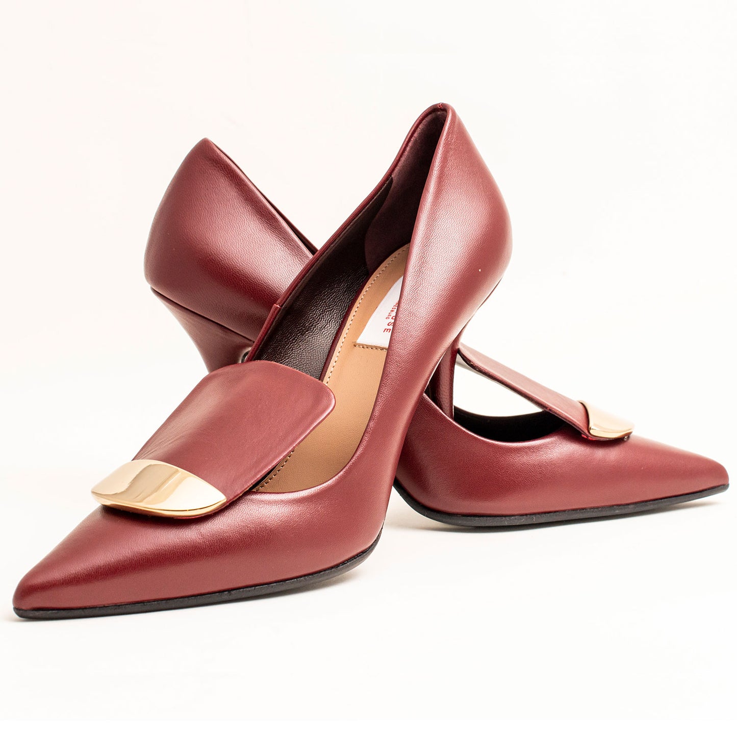 Stylish ladies Pumps, Color Burgundy